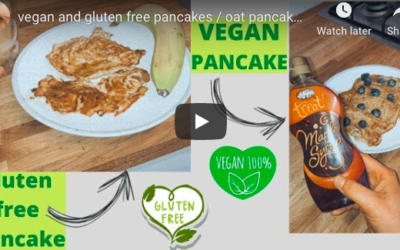 vegan and gluten free pancakes / oat pancakes and banana pancakes